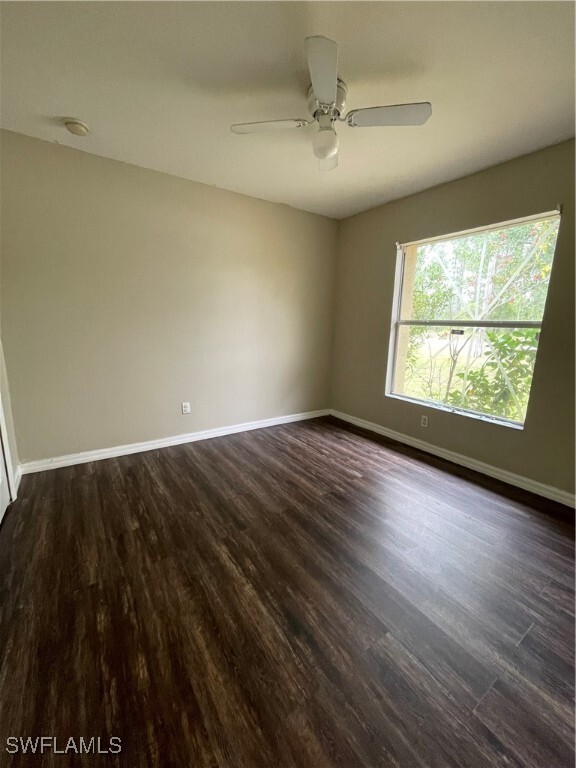 Foto del edificio - 1088 Jaguar Blvd
