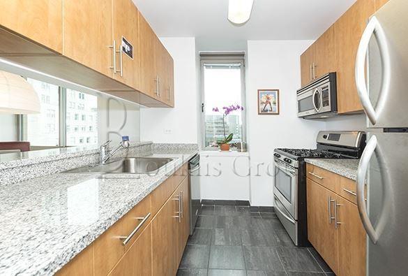 Foto del edificio - 2 bedroom in NEW YORK NY 10038