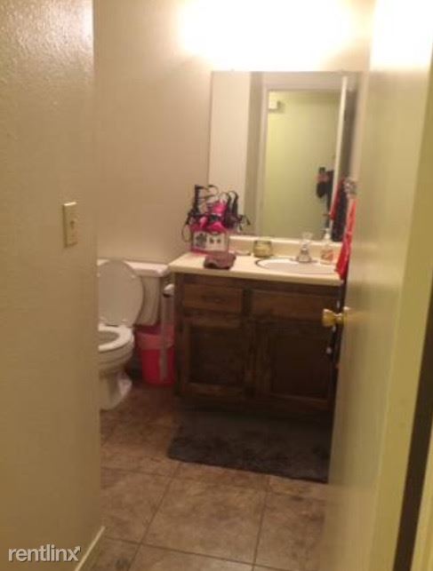 Primary Photo - 357 Collins Dr