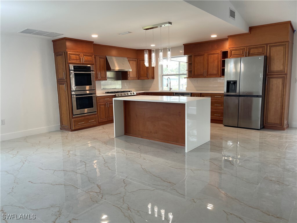 Foto principal - 2210 Isle of Pines Ave