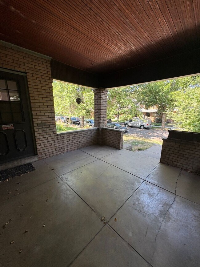 Building Photo - Charming 3BR Home Just Blocks from Washington Park with Garage & Storage