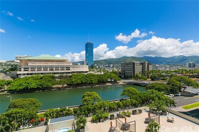 Building Photo - 1717 Ala Wai Blvd