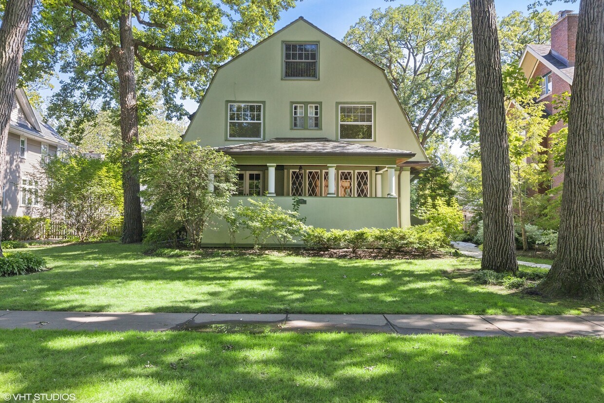 619 Forest Ave, Wilmette, IL 60091 House for Rent in Wilmette, IL