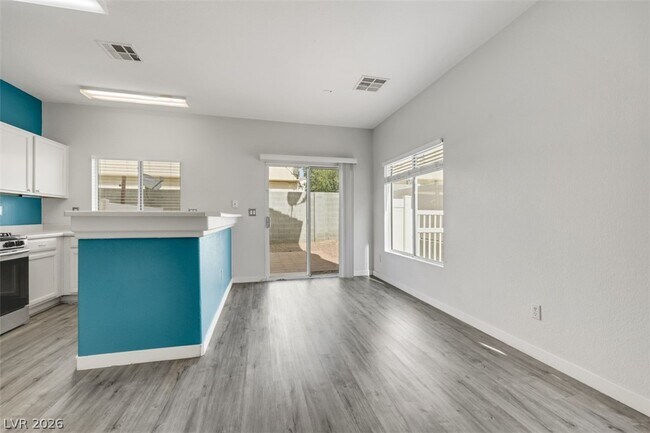 Building Photo - 2576 Lazy Saddle Dr