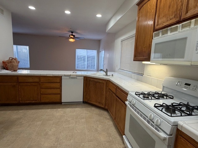 Building Photo - 440 Hart Dr