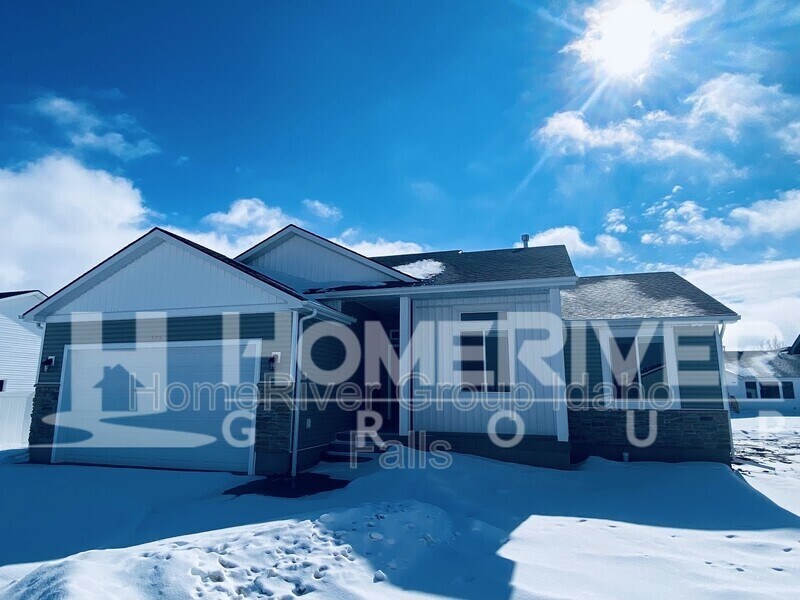 Foto principal - 579 Waylend St