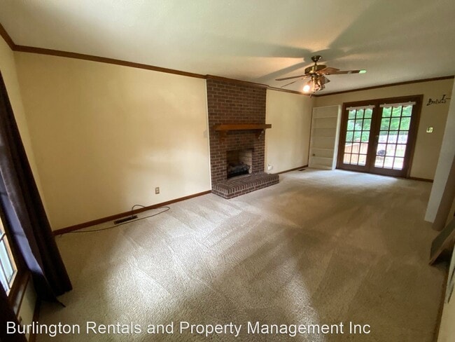 Building Photo - 3 br, 2.5 bath House - 311 Forestview Drive
