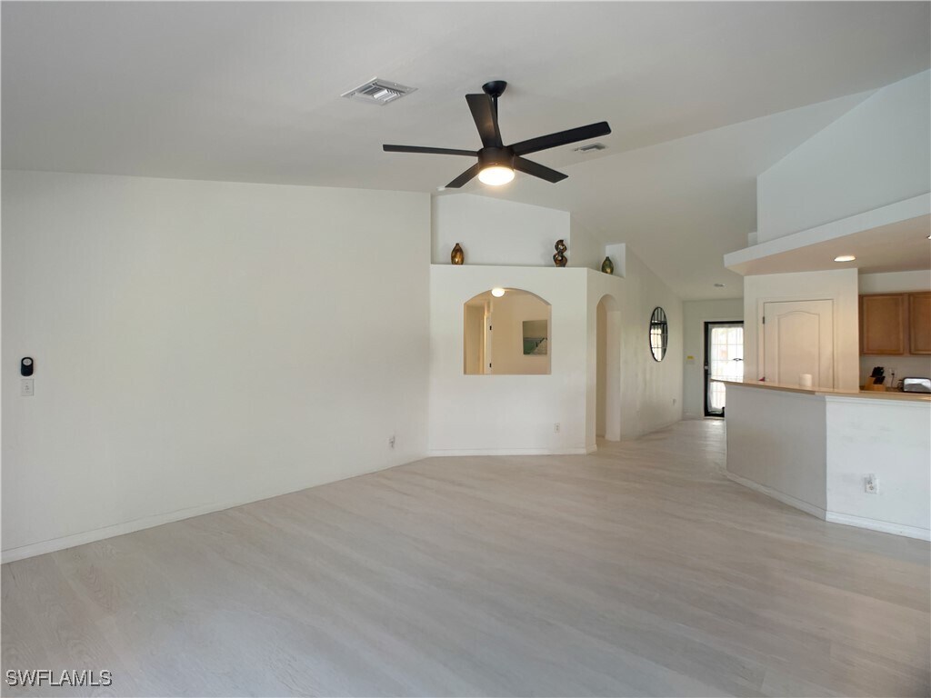 Foto del edificio - 1224 SW 31st Terrace