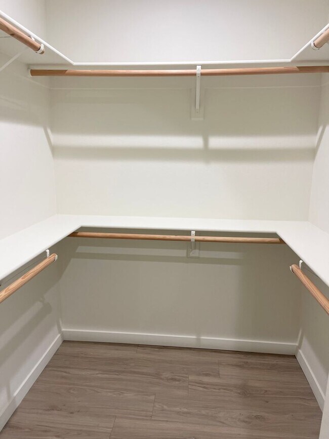 Building Photo - 4304 Sun Orchard Dr