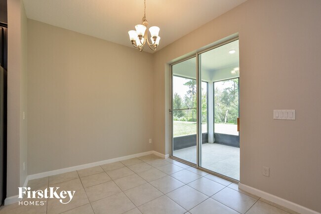 Building Photo - 3577 Fernanda Dr