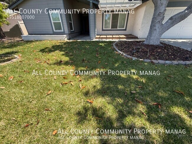 Building Photo - 42566 Escolacata Dr