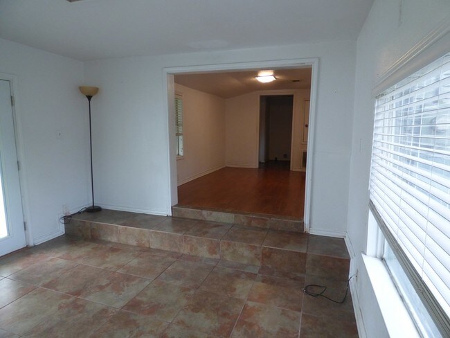 Foto del edificio - 6750 Howe St