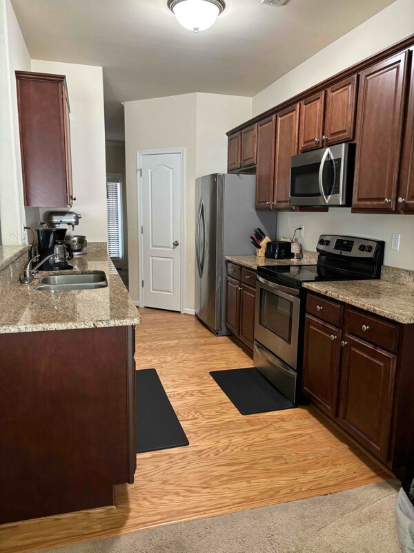 Building Photo - 111 Mount Vernon Ct