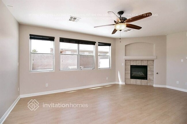 Building Photo - 9679 W Spinnaker Creek Ave