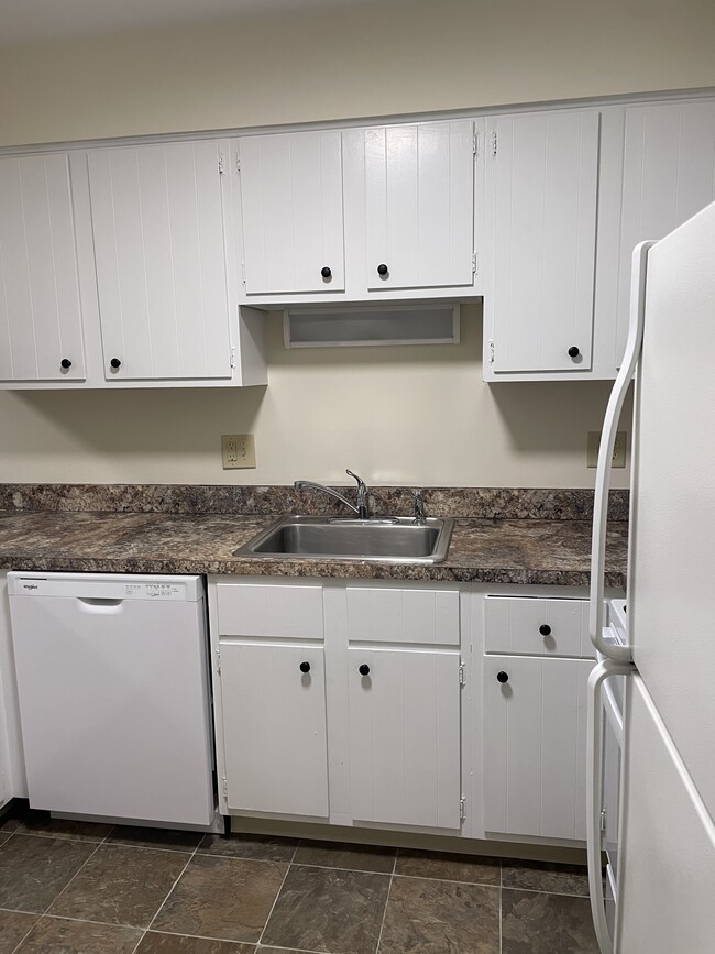 Building Photo - South Bay Apartments