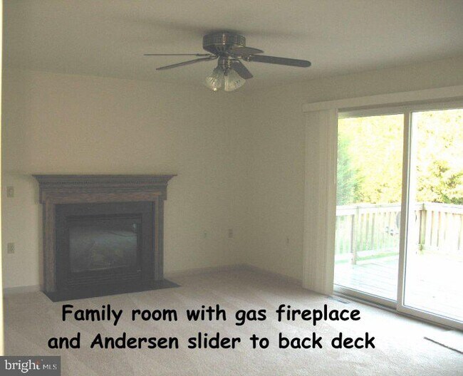 Building Photo - 212 Frederick Dr