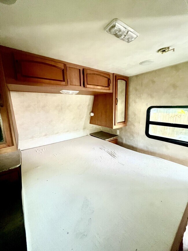 Foto del edificio - 817 Kaye St