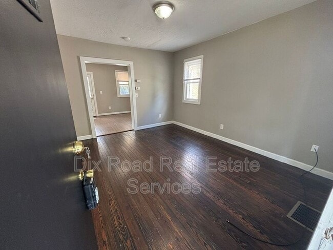 Building Photo - 3265 Buell St
