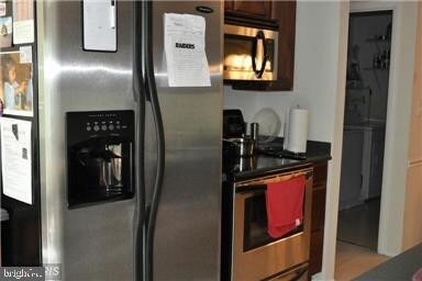 Foto del edificio - 8131 Needwood Rd