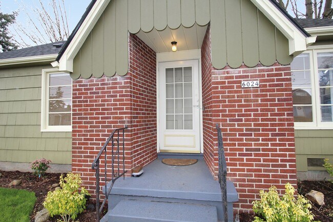 Foto del edificio - 6024 NE 17th Ave