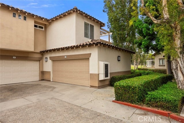 Building Photo - 2479 Sunningdale Dr