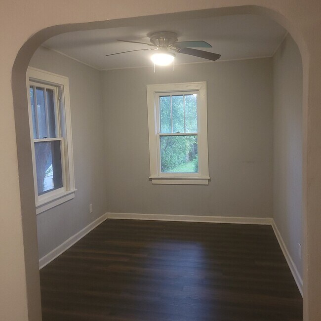 Building Photo - 982 Harrison Avenue