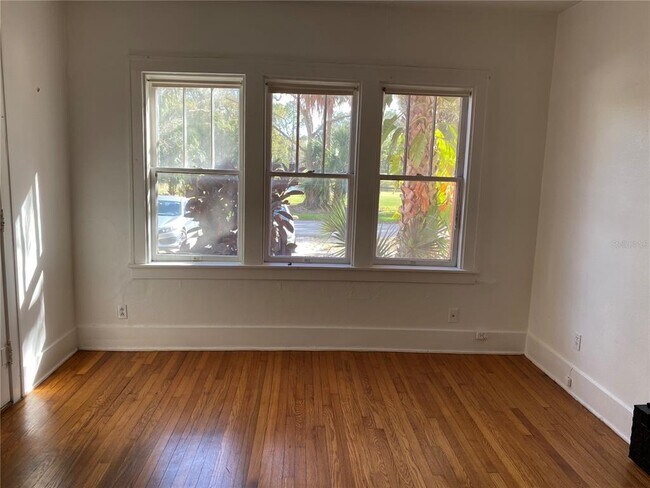 Foto del edificio - 401 Niblick Way