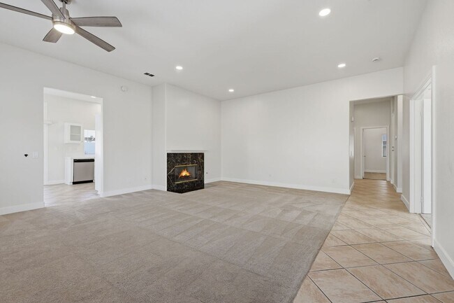 Building Photo - Bright, Updated Home with Spacious Layout & Low-Maintenance Yard