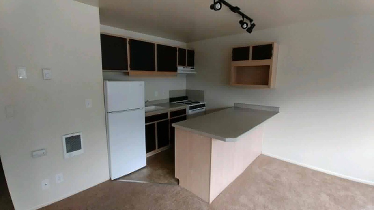 Foto principal - 1717 Bellevue Ave