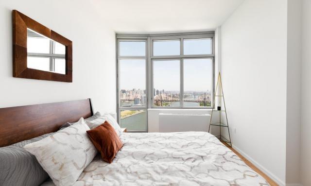 Foto del edificio - 1 bedroom in LONG ISLAND CITY NY 11109