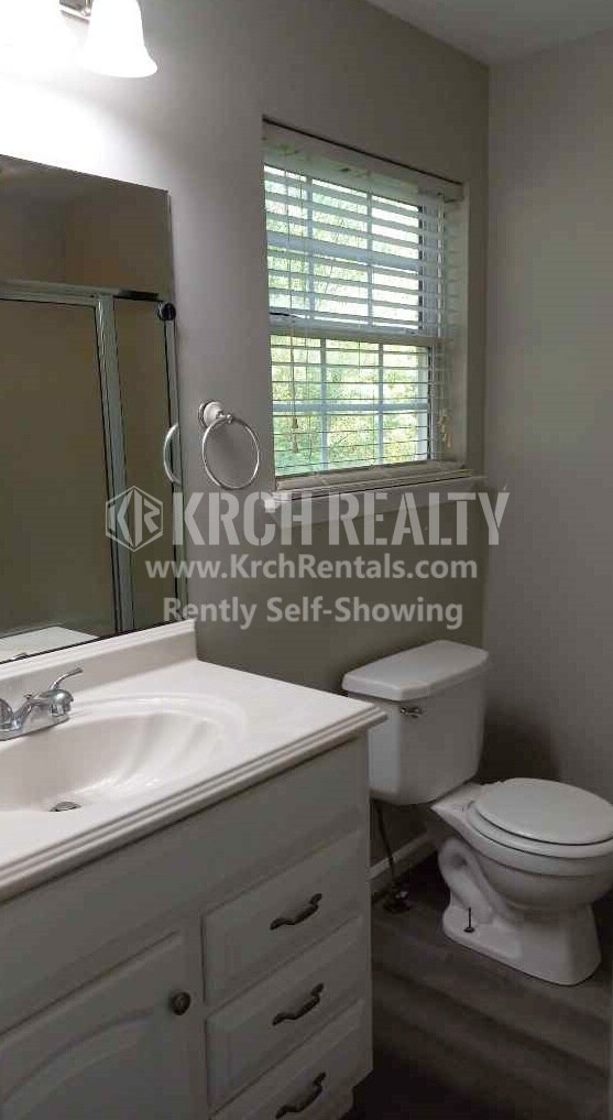 Foto del edificio - This 3 Bedroom, 2 Bathroom home offers a l...