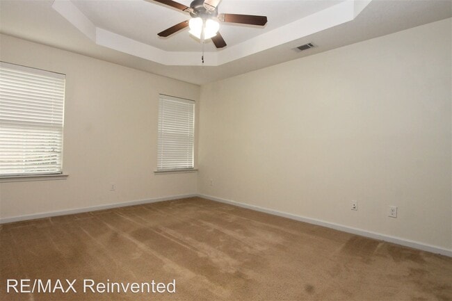 Building Photo - 2 br, 2 bath House - 120 Village Run