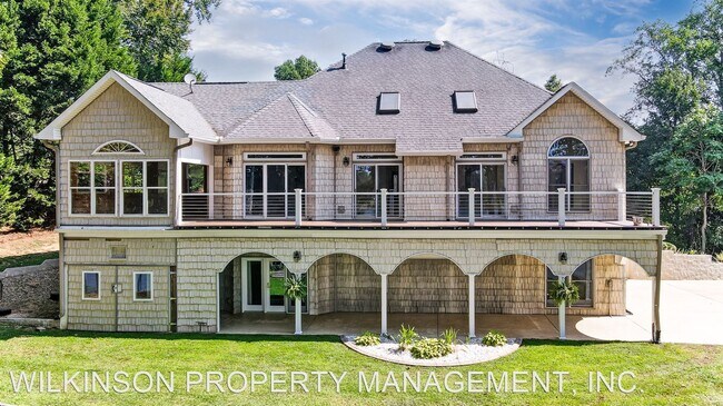 Building Photo - 5636 Plantation Ridge Rd