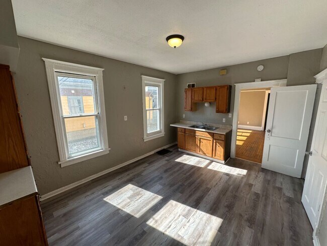Foto del edificio - 3538-3540 N 2nd Ln - Duplex