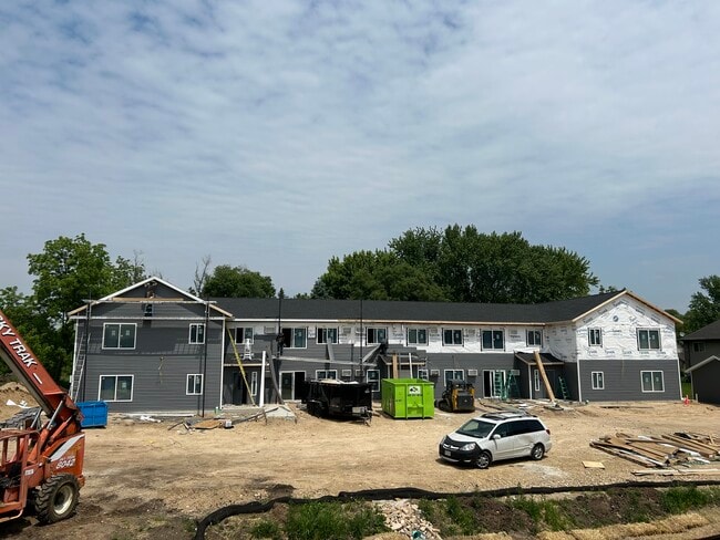 Building Photo - The Arnie Apartments