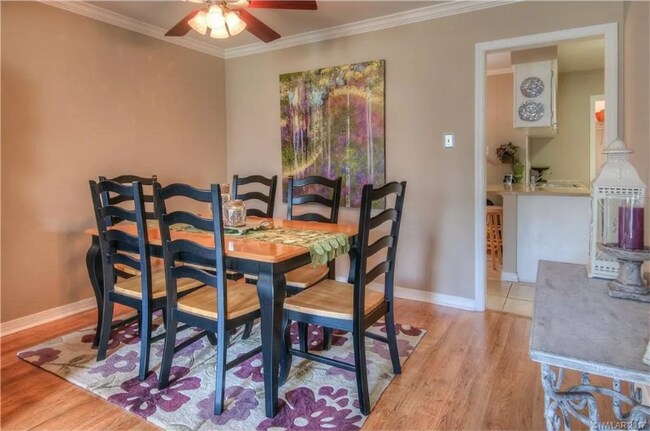 Building Photo - 10304 Monet Dr