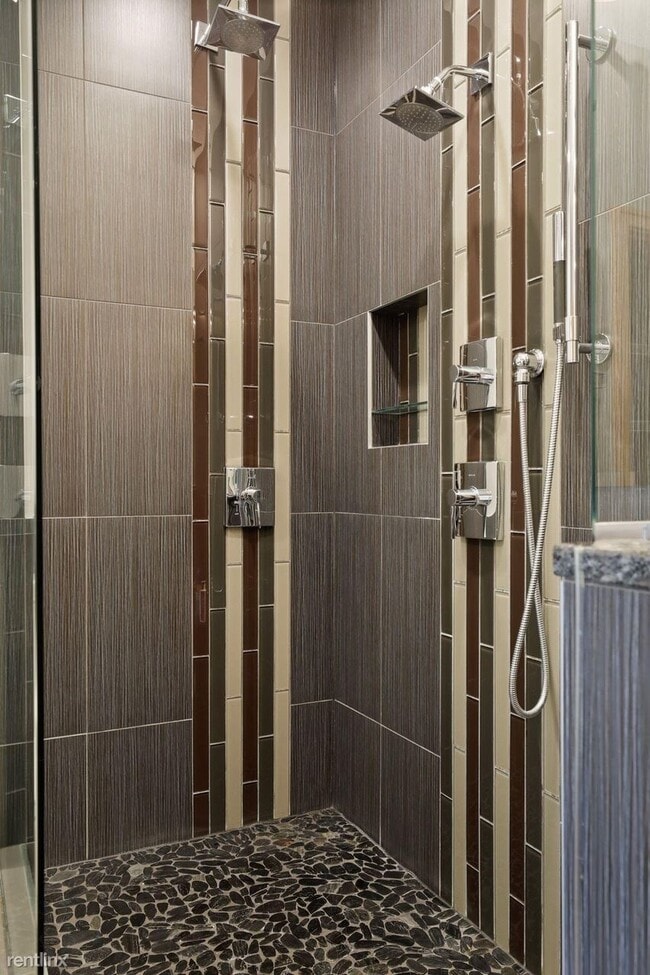 Foto del edificio - 1 br, 1 bath Condo - 256 Spring St