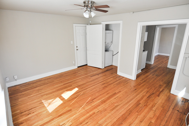 Foto del interior - The Nelle - 3734 -3736 WarwickBlvd