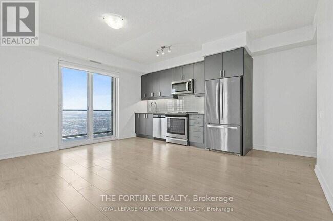 Building Photo - 8 Nahani Way