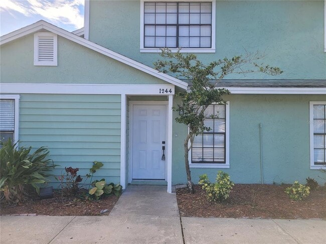 Foto del edificio - 1236 Dovehill Dr