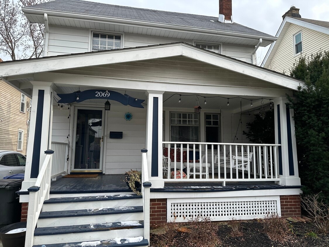 Primary Photo - 2069 Elbur Ave