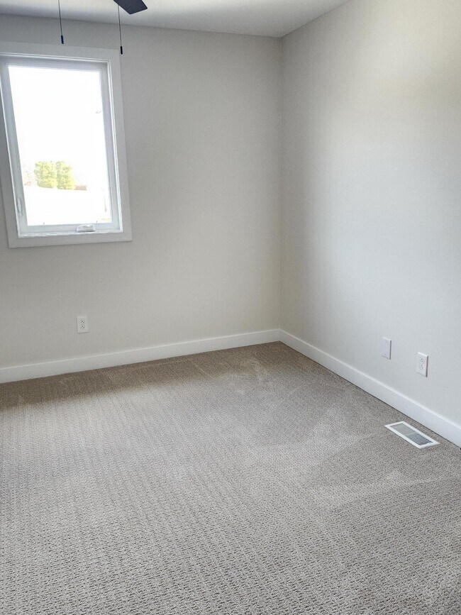 Foto del edificio - 3203 Timber Run Dr