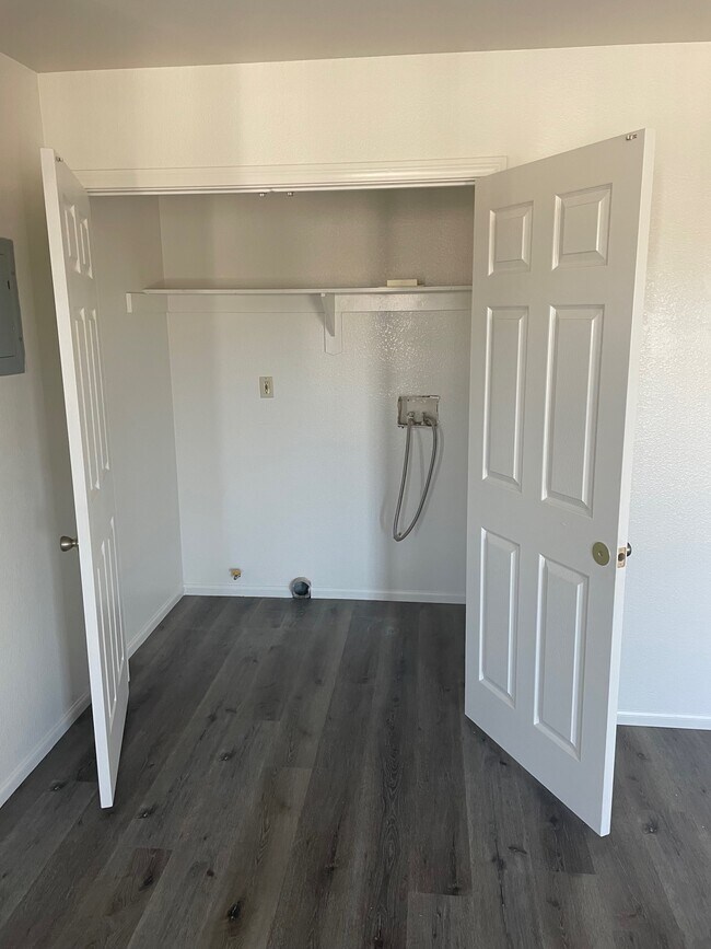 Foto del edificio - 4729 Mascot St