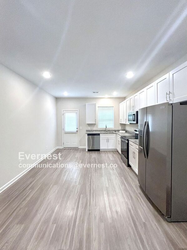 Foto del edificio - 532 Elam Ave