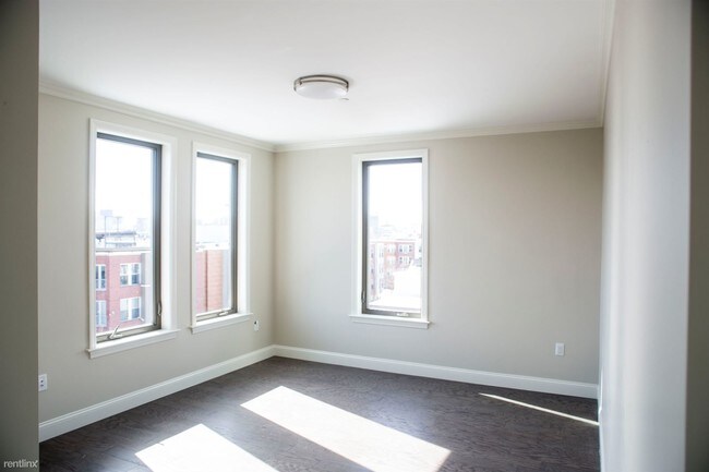 Foto del edificio - 4 br, 2 bath - 6 Mount Pleasant St # 301C
