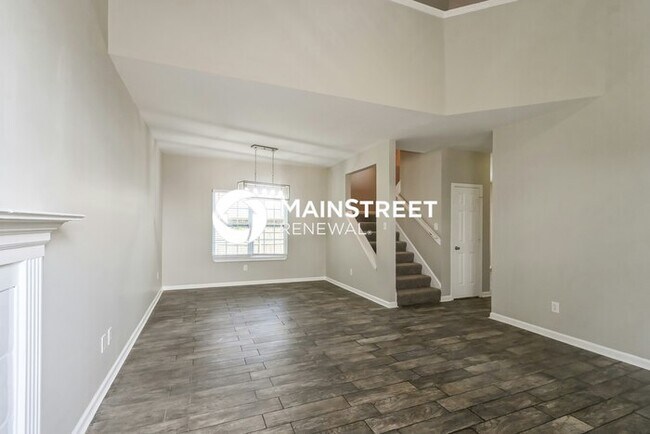 Foto del edificio - 5535 Liberty Ridge Cove