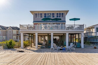 Building Photo - 2102 Oceanfront