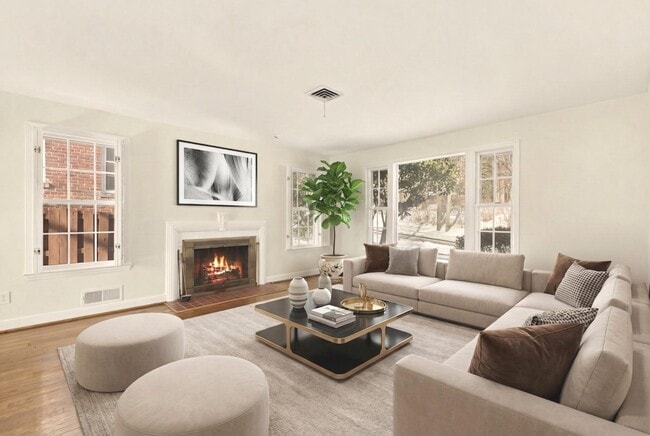 Photo - 2736 Stephenson Ln NW House