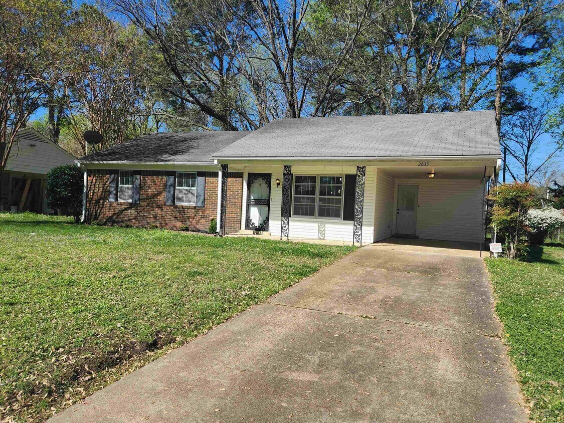 Primary Photo - 2833 McCulley St