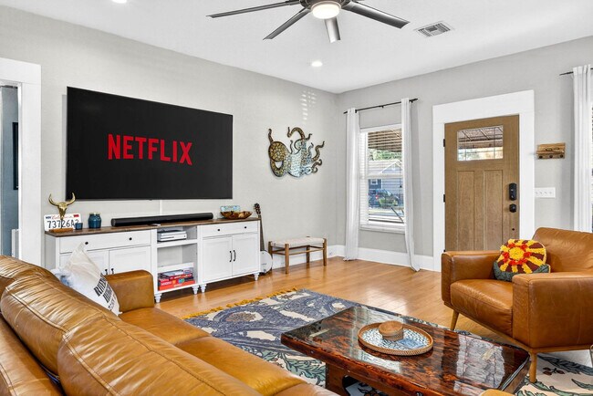 Foto del edificio - 2705 N Poplar Ave